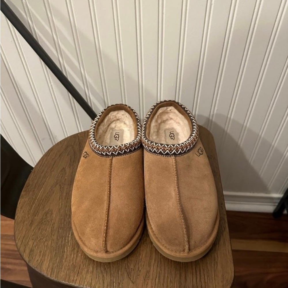 Ugg tasman